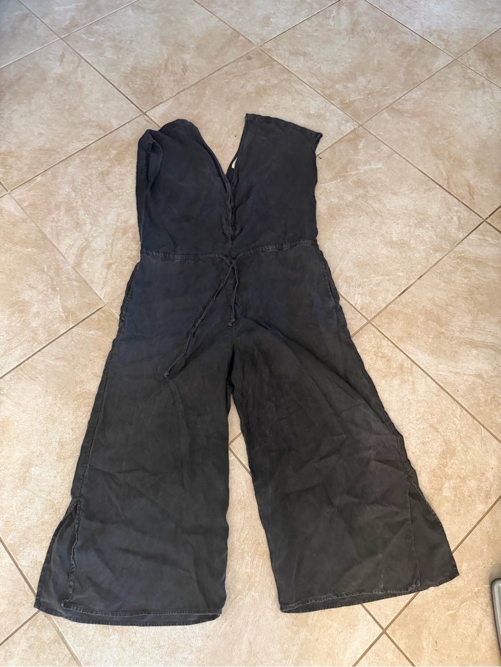 cloth & stone Black Sleeveless Wide-Leg Jumpsuit with Drawstring 100% Tencel